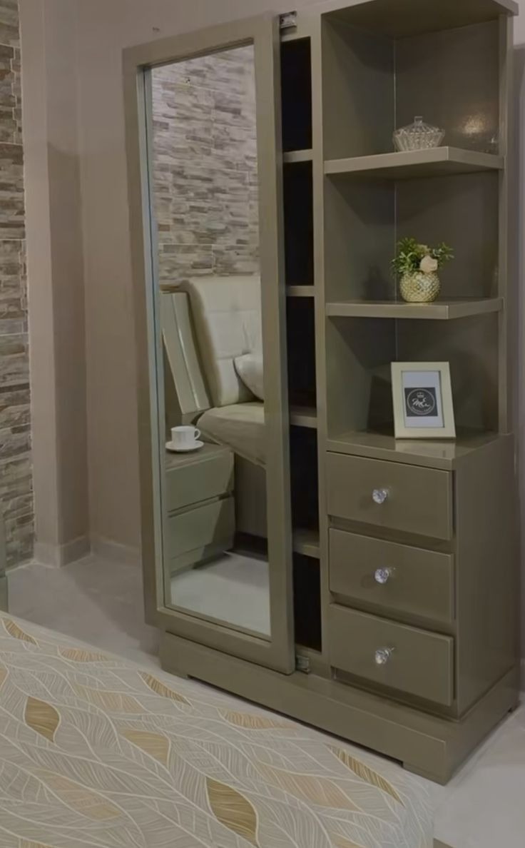 dressing table